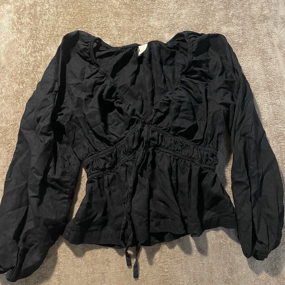 Universal Thread Shirt Womens Small Linen Puff Black Long Sleeve Vneck Romantic